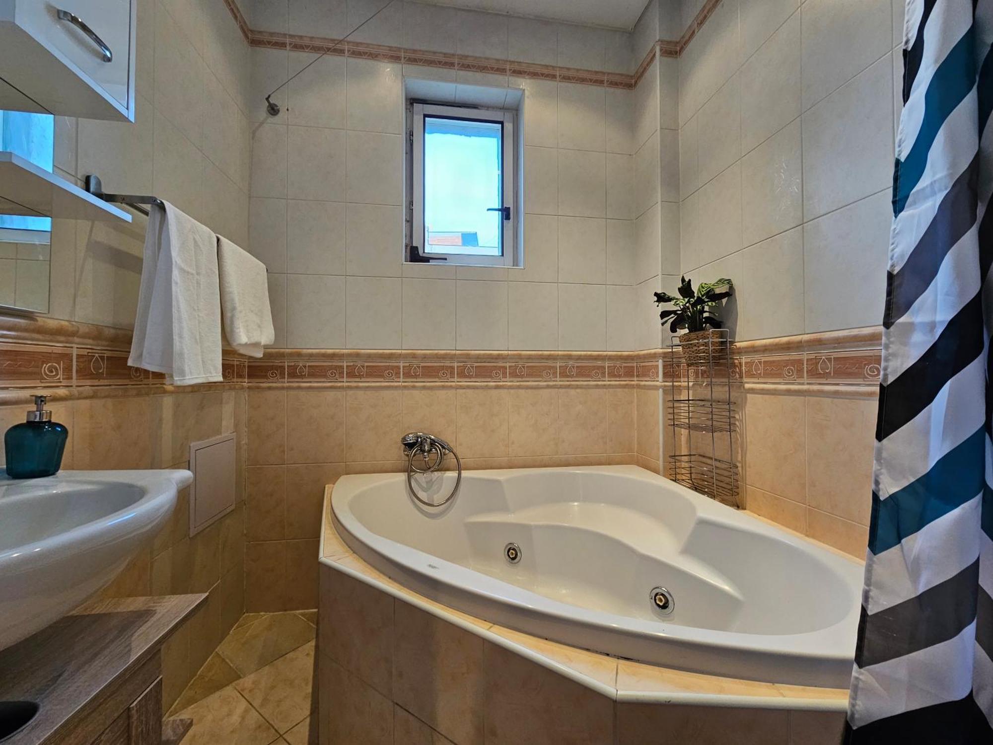 Stone Square Apartment Bratislava Bagian luar foto