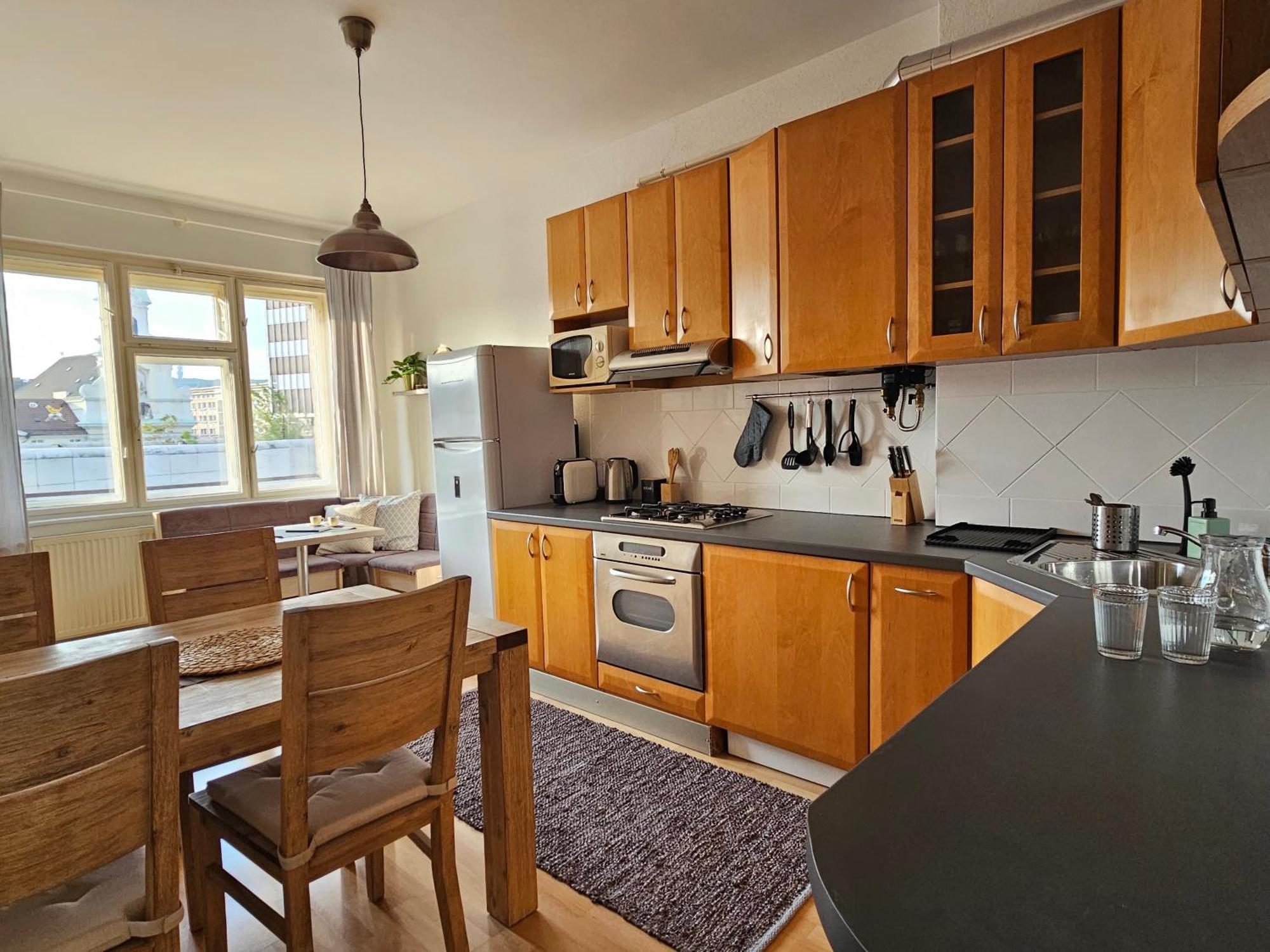 Stone Square Apartment Bratislava Bagian luar foto